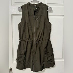 Old navy cargo romper